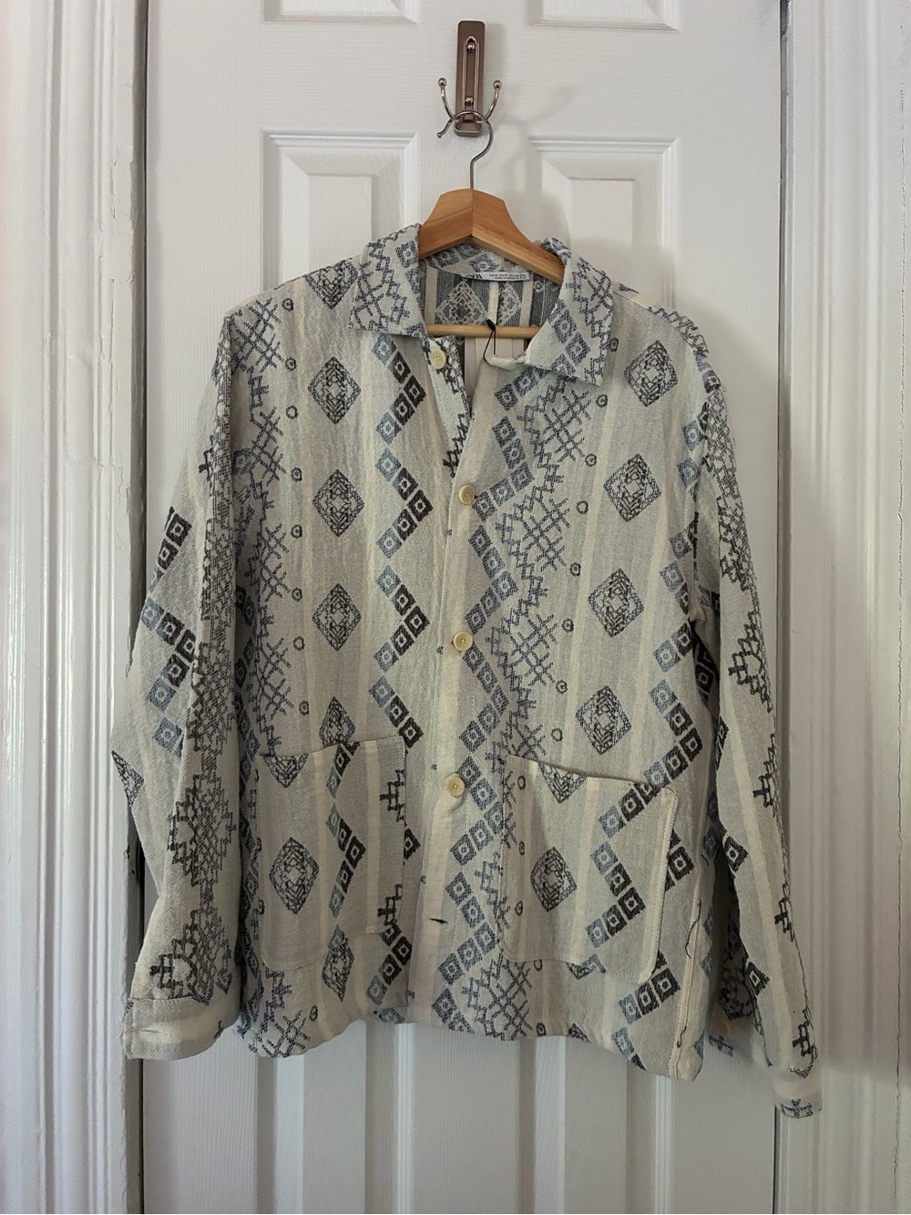 Zara Geometric Lightweight Aztec Print Button Up Shirt